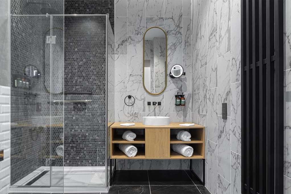 The Basilian Minsk, Curio Collection By Hilton酒店 外观 照片